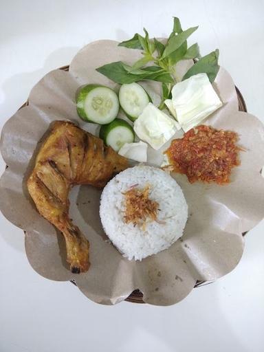 PECEL LELE AYAM SAMBAL BIADAB WTS (WARUNG TOP SAMBALNYA) )