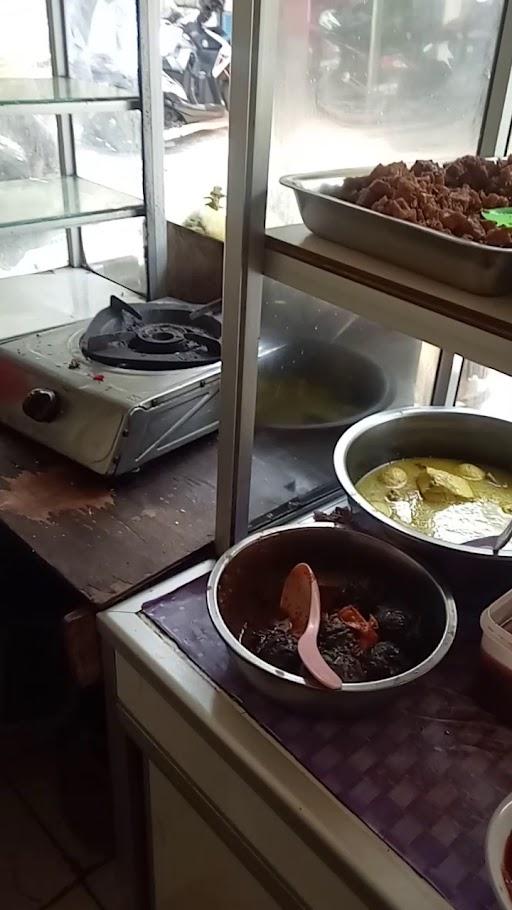 RUMAH MAKAN PRASMANAN BU GIAT