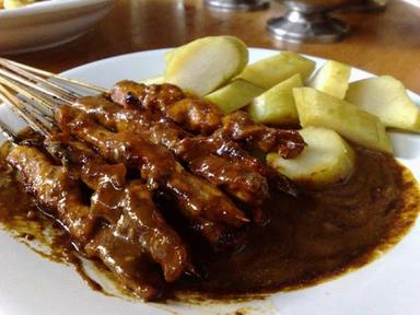 SATE MADURA APTIK SENOPATI - CABANG KRAMAT KEBAYORAN