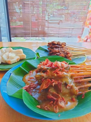 SATE PADANG AJO IWAN