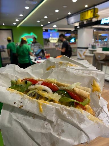 SUBWAY PLAZA SENAYAN