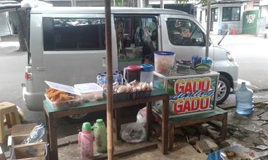 WARUNG GADO-GADO DAN NASI RAMES BAPAK AMIR