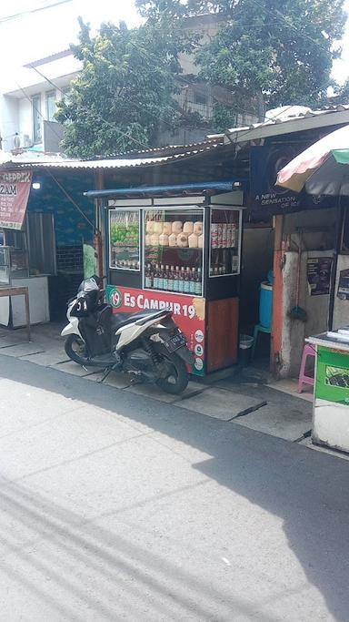 WARUNG MIE AYAM BU MUJI