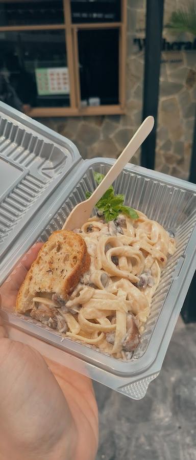 WICHCRAFT CRAFTED SANDWICH & PASTA BY ANIMO