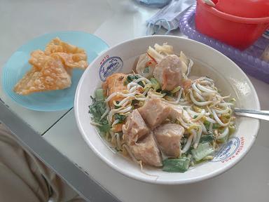 BAKSO AREMA MALANG RANJAU TERONJOL