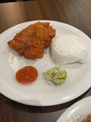 FRIED CHICKEN MASTER - PONDOK INDAH MALL 3