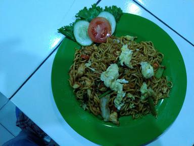 NASI GORENG BUANA