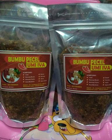 NASI PECEL MADIUN IBU UMI SENAYAN