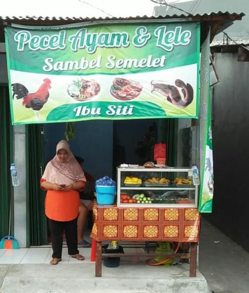 PECEL AYAM & LELE SAMBEL SEMELET IBU SITI