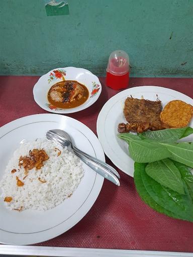 RUMAH MAKAN SYUKUR NI'MAT