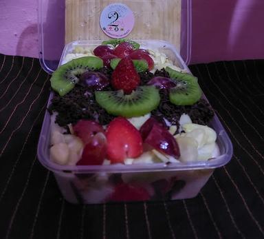 SALAD BUAH 2 PUTRA