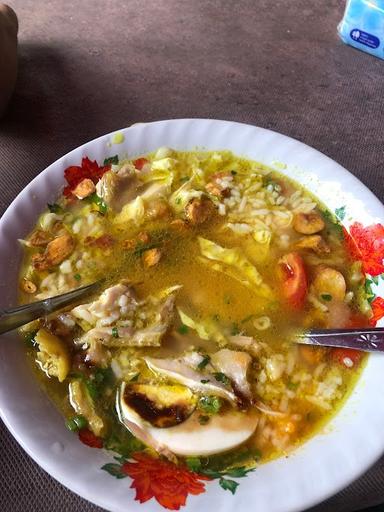 SOTO AYAM PAK GIYO