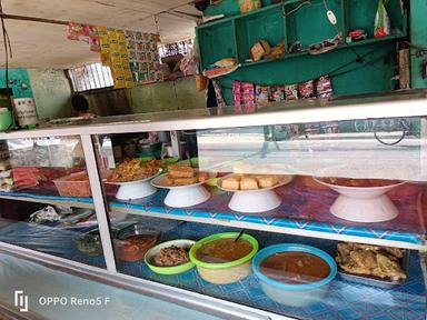 WARUNG MAKAN BUDE