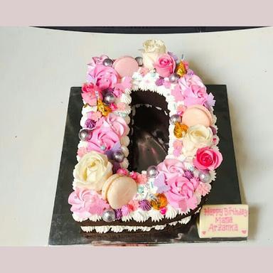 FEMILIA CAKE & BAKERY