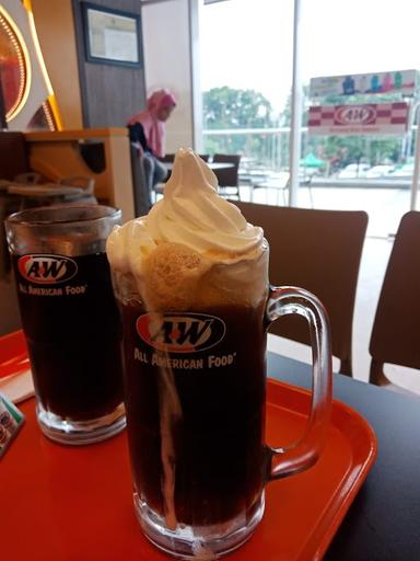 A&W ICON MALL GRESIK