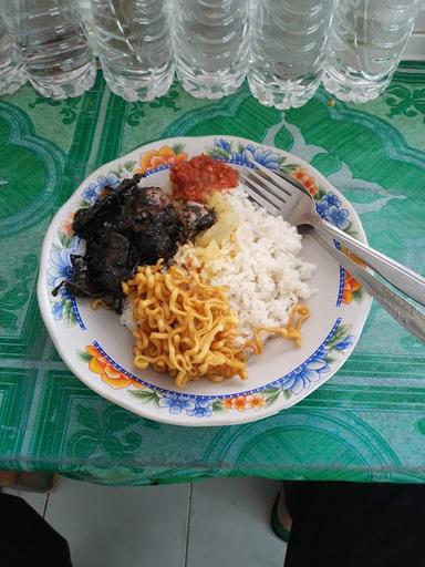 NASI CAMPUR BU MUR