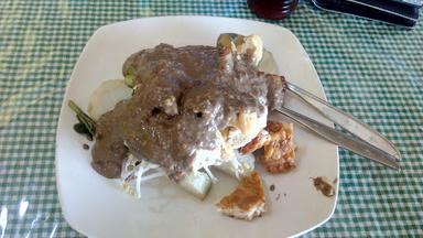 RUJAK GADO-GADO BU KARMAN