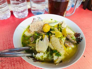 SOTO AYAM PAK FANDY