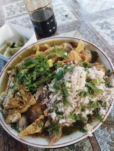 SOTO AYAM WAK SAGI GIRI