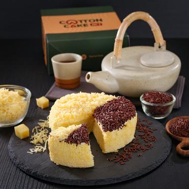 JAKARTA COTTON CAKE KEBAYORAN