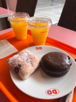 Photo's Dunkin Donuts - Spbu Pos Pengumben)