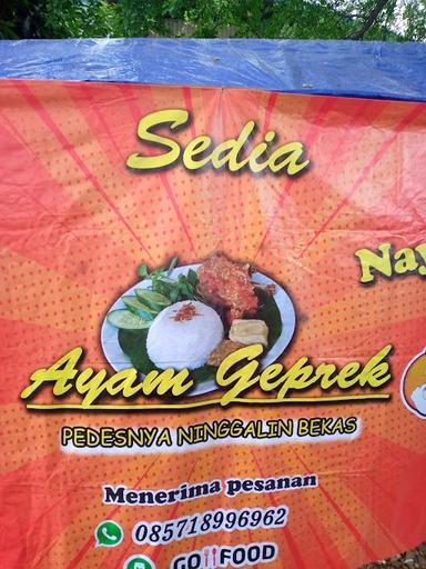 AYAM GEPREK NAYARA SRENGSENG