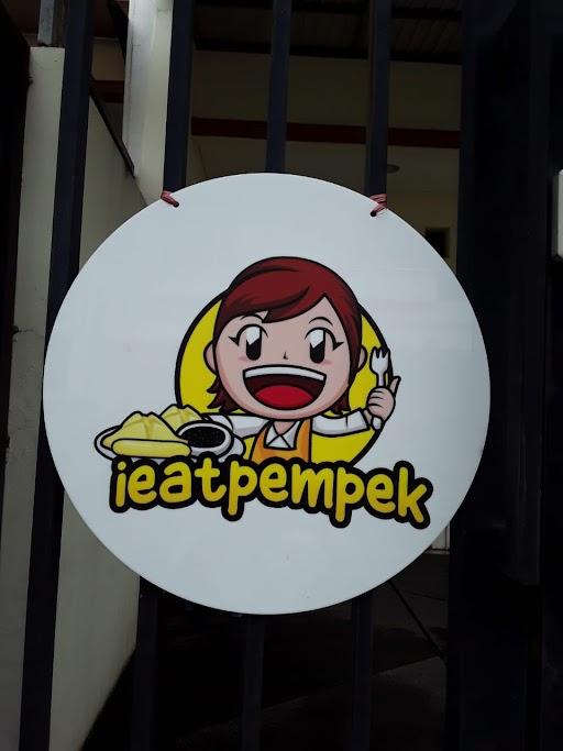 I EAT PEMPEK