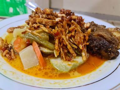 LONTONG MEDAN ALAY