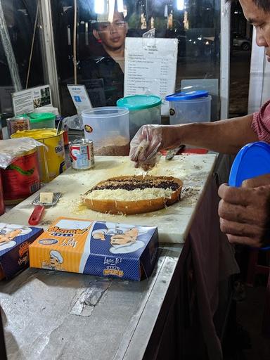 MARTABAK HENDRI