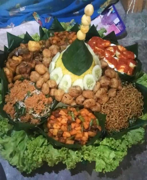 NASI UDUK SUNDA IBU SARWI