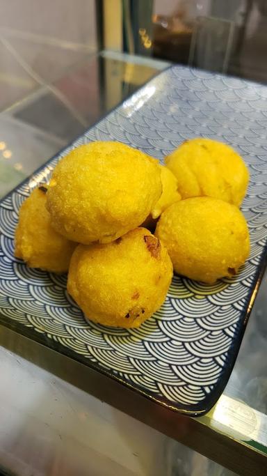 PEMPEK OIBAN