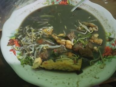 TAHU TEK TELOR, TAHU CAMPUR, RUJAK CINGUR, SOTO LAMONGAN