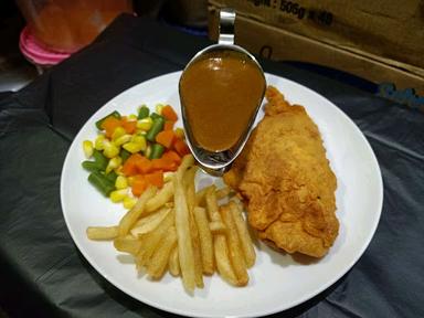 WARUNG STEAK AYAM CRISPY