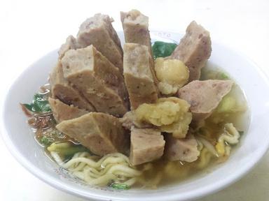 BAKSO WIWID