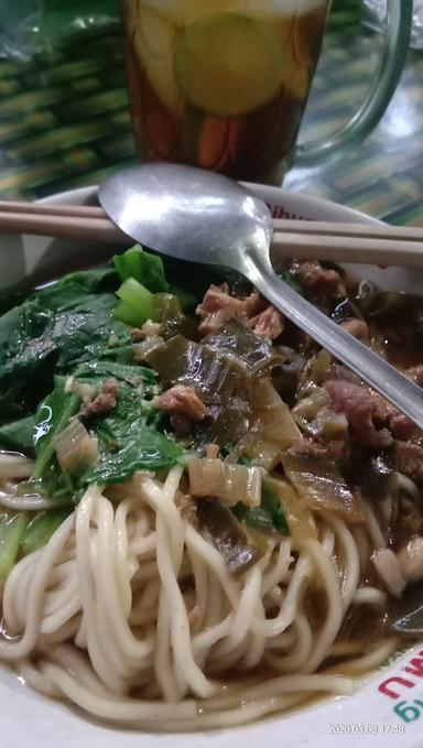 SOTO CAMPUR-BAKSO-MIE AYAM NIKMAT DIK RICHARD