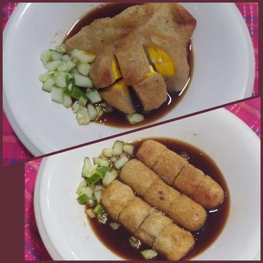 PEMPEK & TEKWAN KHAS PALEMBANG