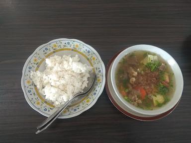 RUMAH MAKAN ARI 2