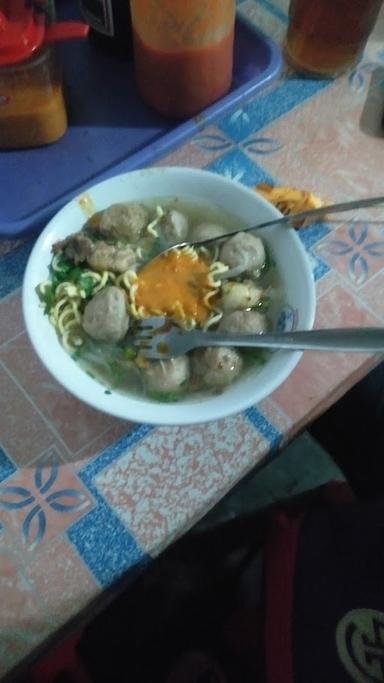 WARUNG BAKSO & MIE AYAM ADI