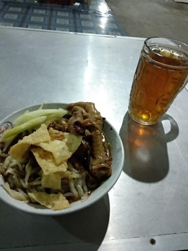 MIE AYAM MAS VICKY PAK LASDI