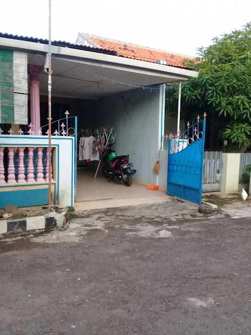 NASI KUNING NASI LENGKO IBU LIAN