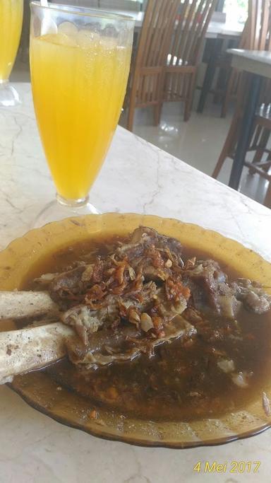 WARUNG NASI IBU HJ. KOHARTI