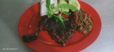 AYAM BAKAR