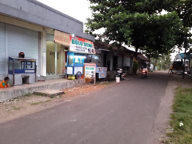 BAKSO MIE AYAM BOLO DEWE