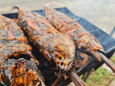 IKAN BAKAR PAK NDUT SANGGULAN