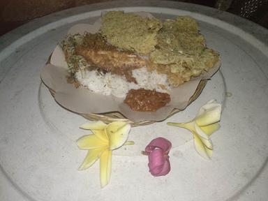 NASI SAUR KEDIRI