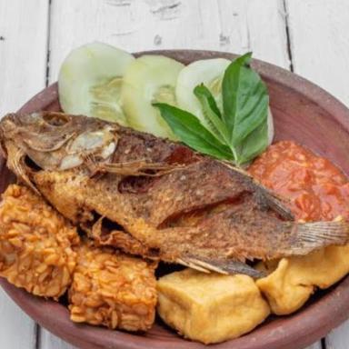 NASI TEMPONG PEDAS TABANAN