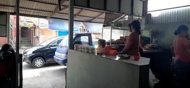 WARUNG NASI LAWAR KUWIR RAHAYU