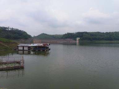 WARUNG APUNG IBU MEGA