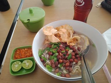 KEDAI MIE KOCOK