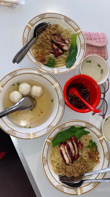 KEDAI MIE TIGASOODARA